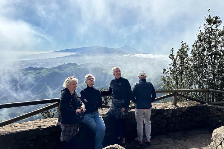 Anaga's Summit. Witnessing the dramatic, rapid clearing of clouds. An unforgettable, awe-inspiring view from the highest point.